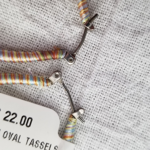 💥Multicolored Tassel Earrings - Picture 3 of 3